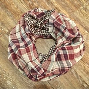 Loft plaid/buffalo check reversible infinity scarf